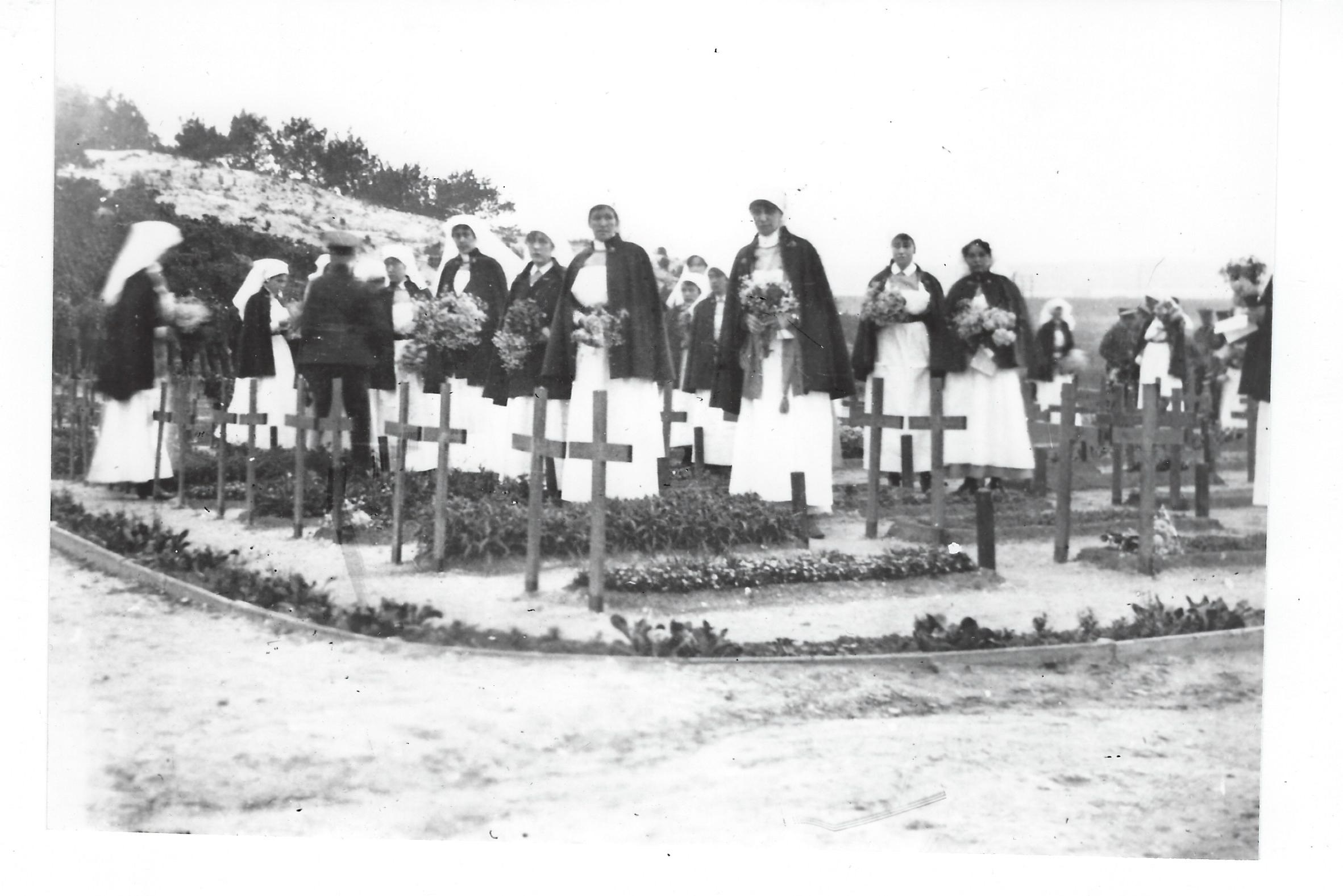 Chapter2 Funeral 1916