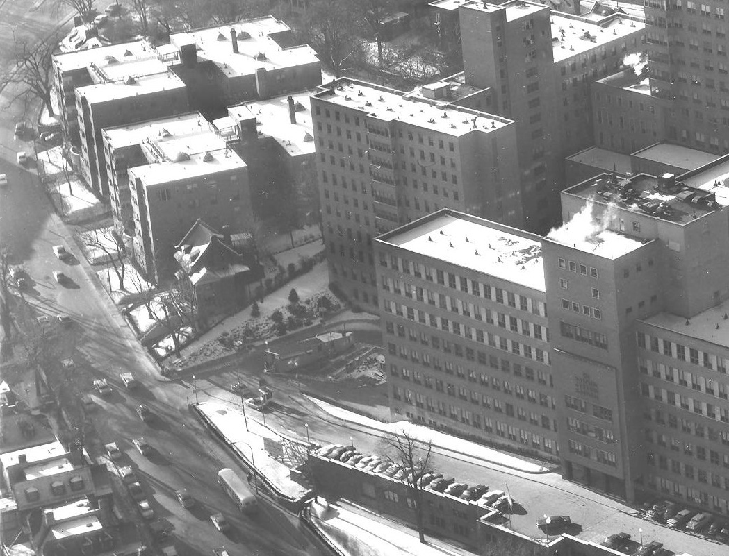 aerial shot of mgh showing research institute plot before construction